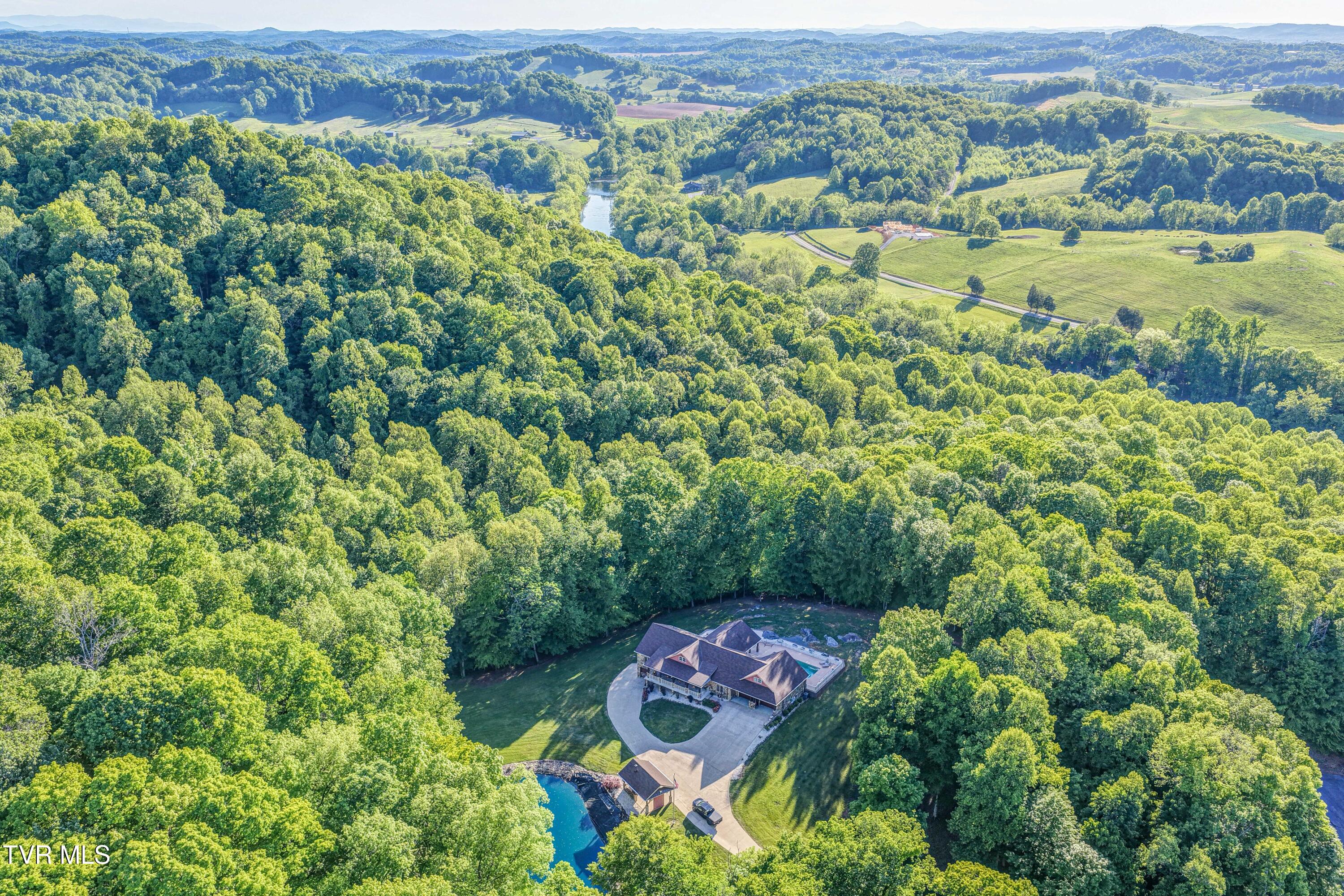 167 Tailwater Road Bluff City, TN 37618 - Photo 118 of 148 DJI_20260508182050_0037_DAnd4more