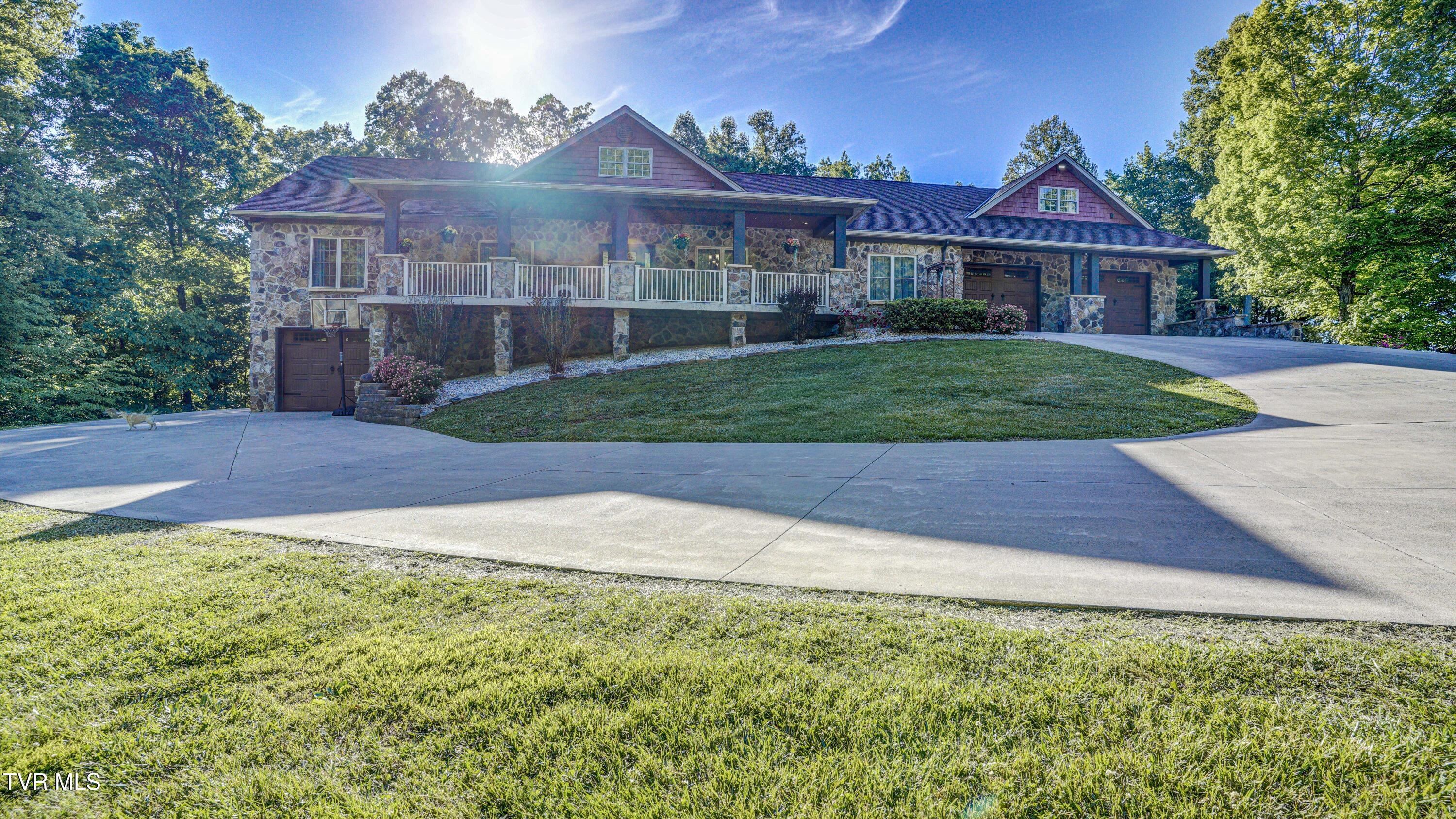 167 Tailwater Road Bluff City, TN 37618 - Photo 2 of 148 _DSC6634_5_6_7_8