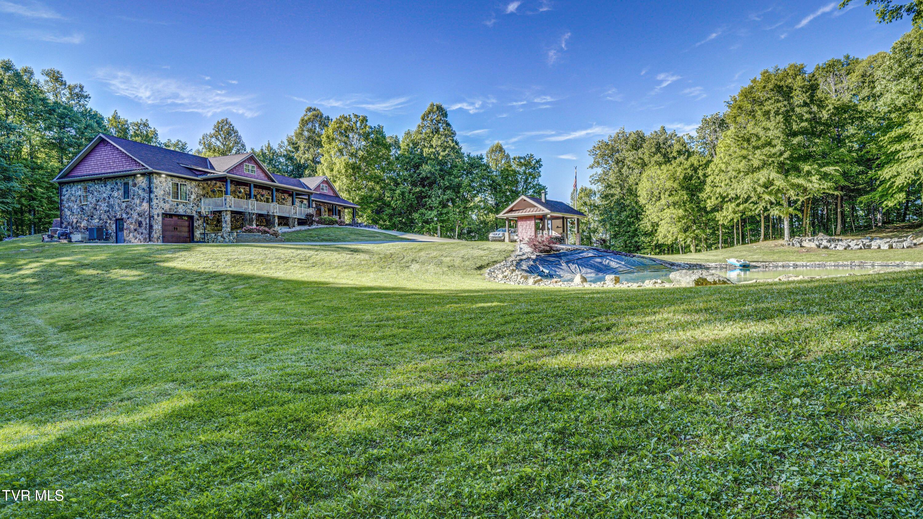 167 Tailwater Road Bluff City, TN 37618 - Photo 8 of 148 _DSC6659_60_61_62_63