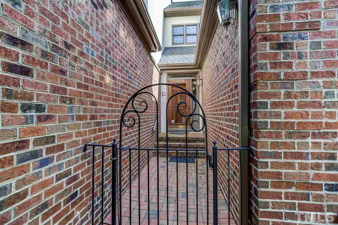 3309 Ridgecrest Court Raleigh, NC 27607 - Photo 2 of 21