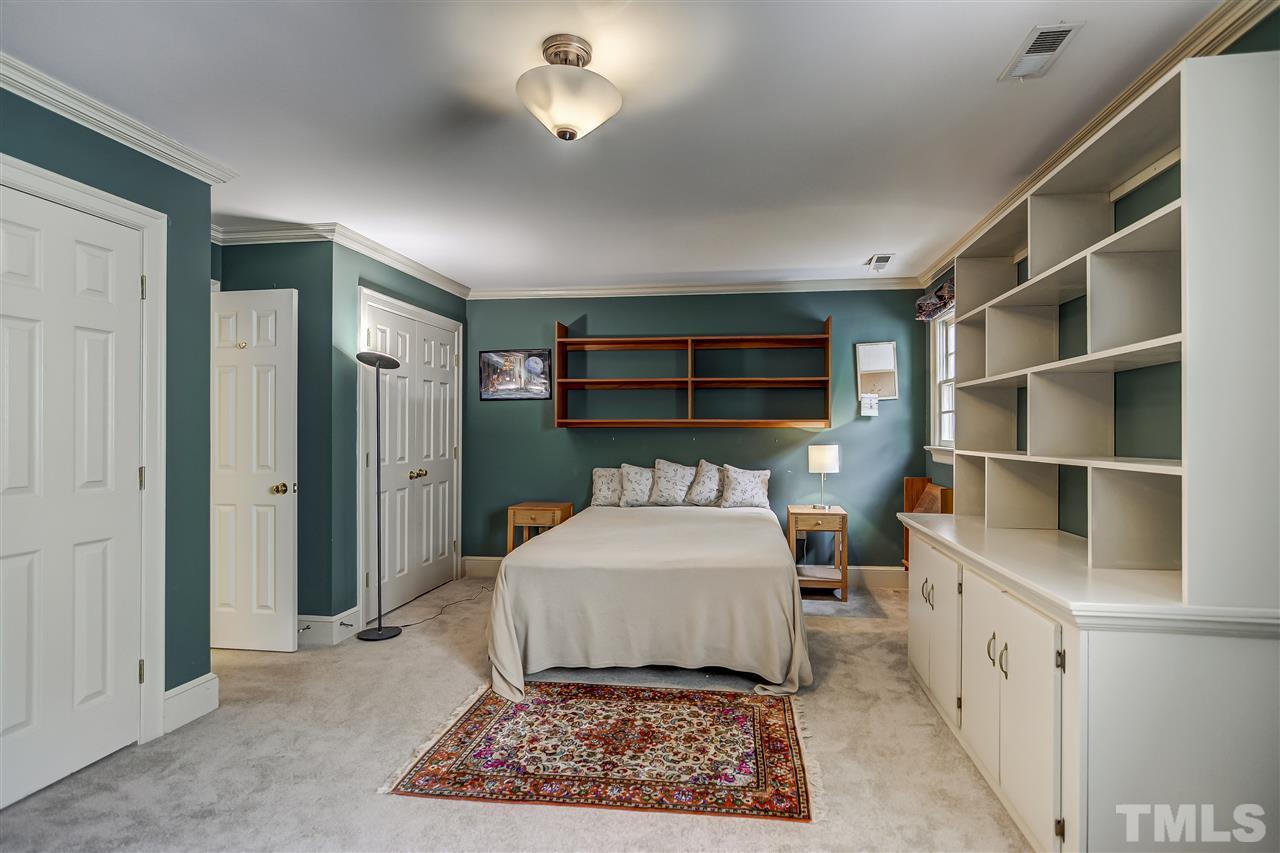 3309 Ridgecrest Court Raleigh, NC 27607 - Photo 13 of 21