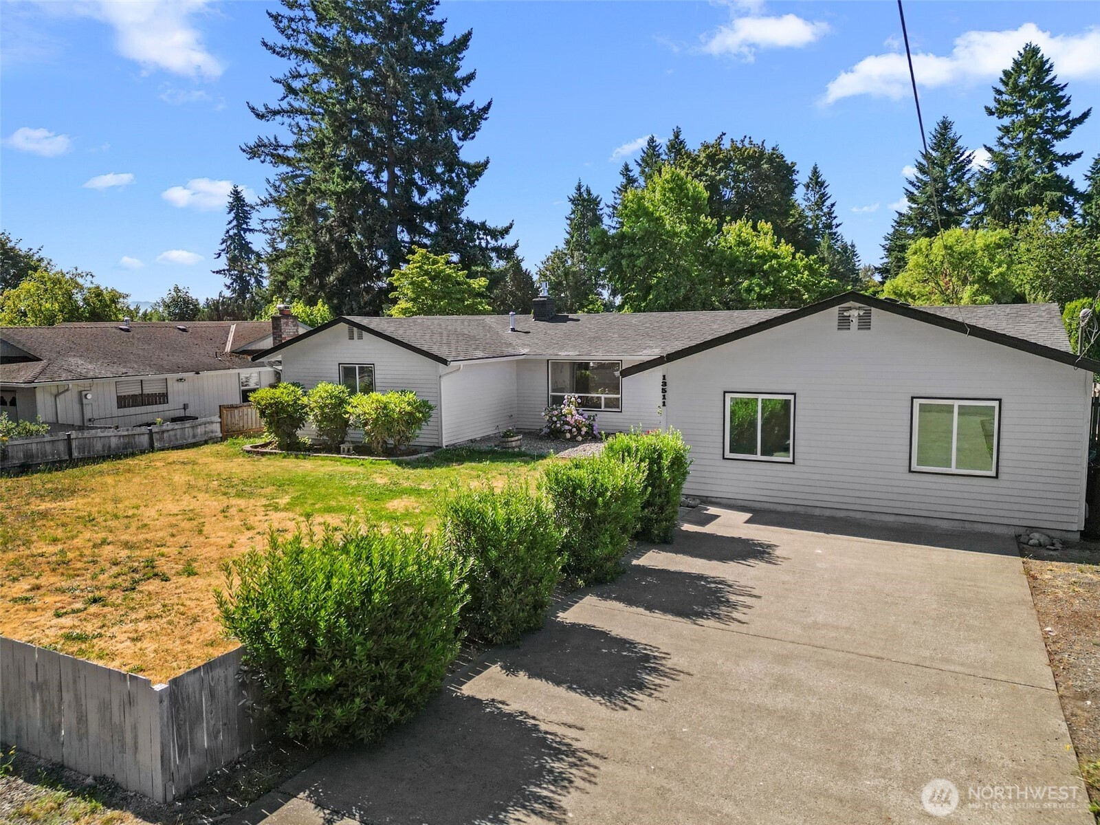 13511 Southeast 266th Street Kent, WA 98042 - Photo 2 of 22