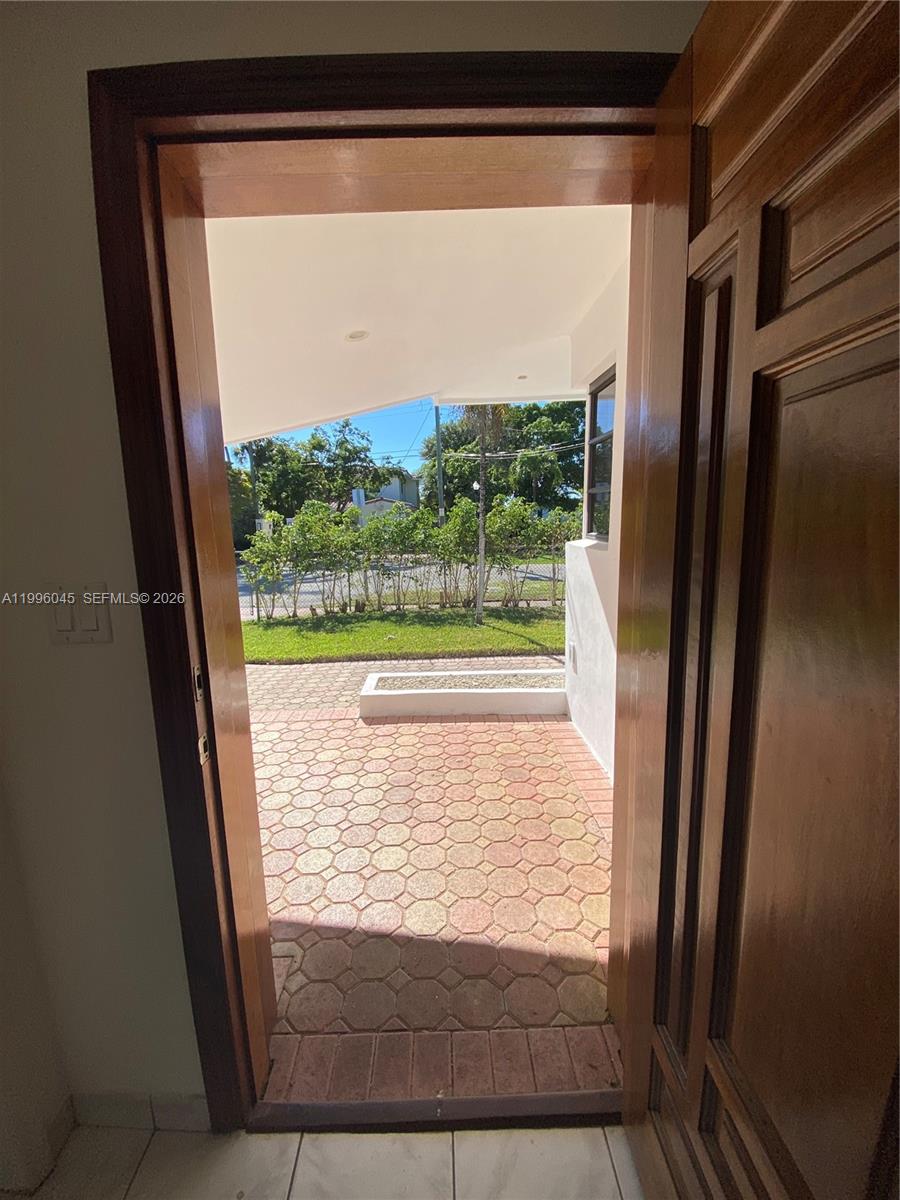 1101 Bay Drive Miami Beach, FL 33141 - Photo 20 of 69