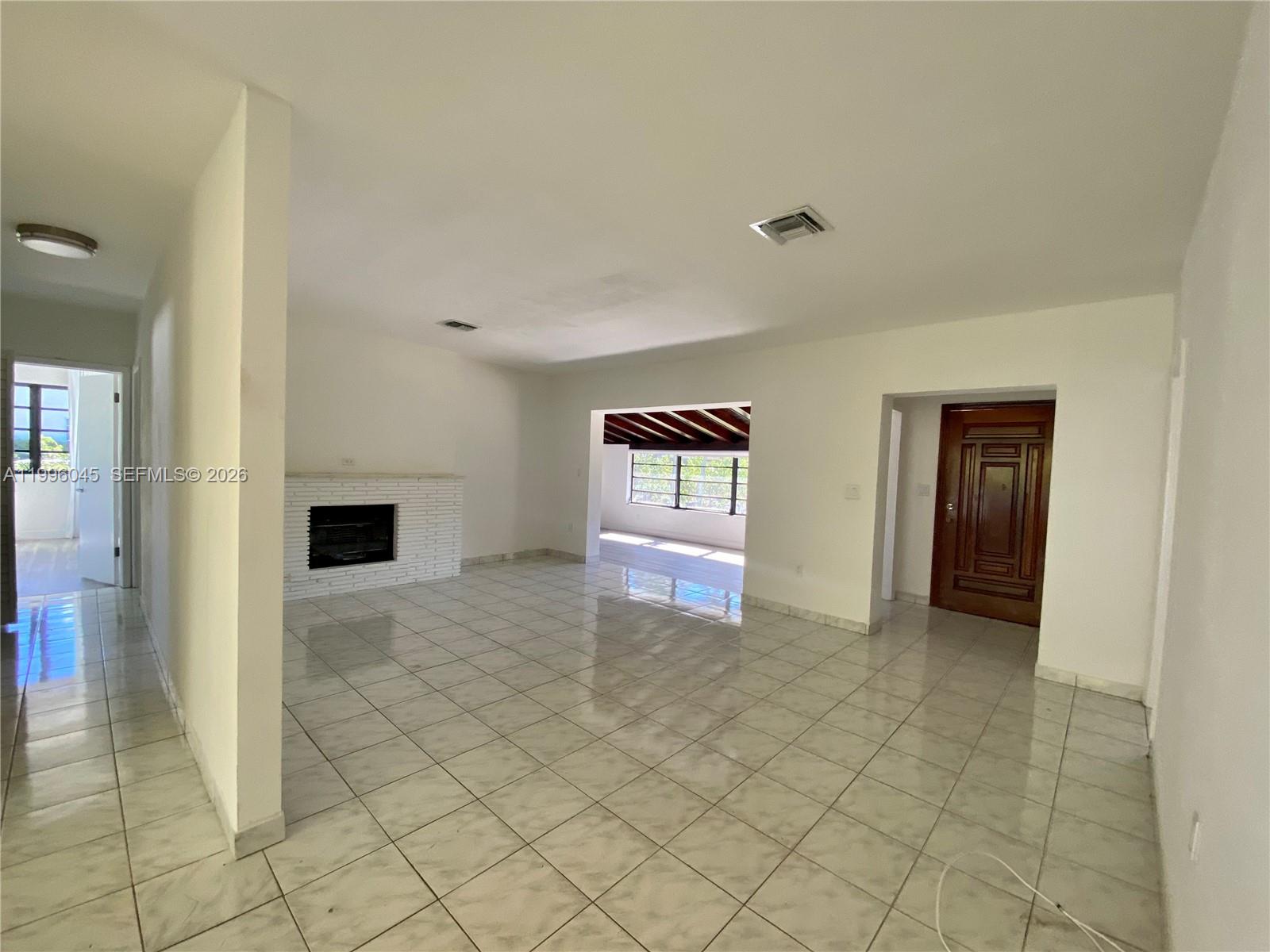 1101 Bay Drive Miami Beach, FL 33141 - Photo 26 of 69