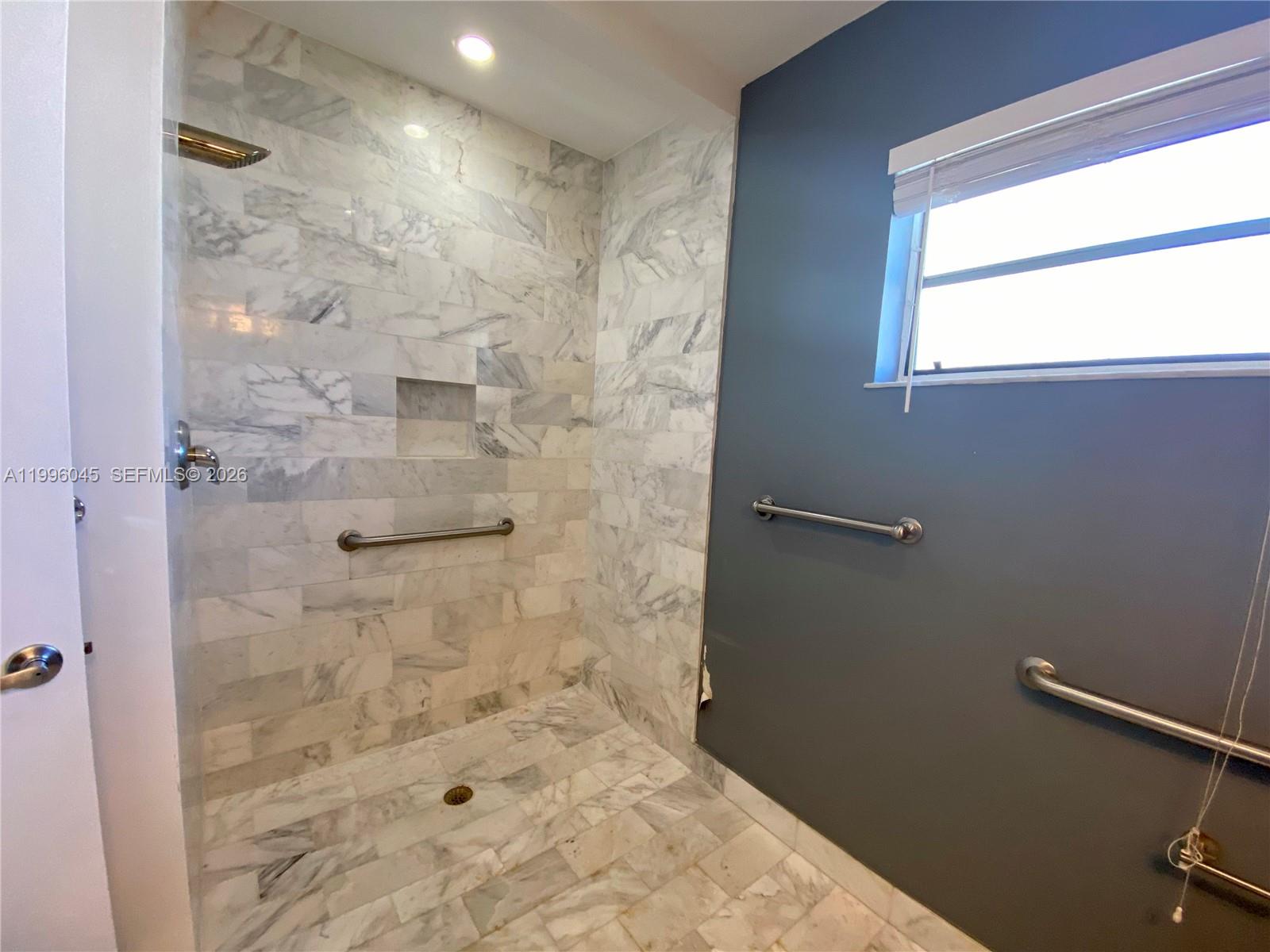 1101 Bay Drive Miami Beach, FL 33141 - Photo 49 of 69