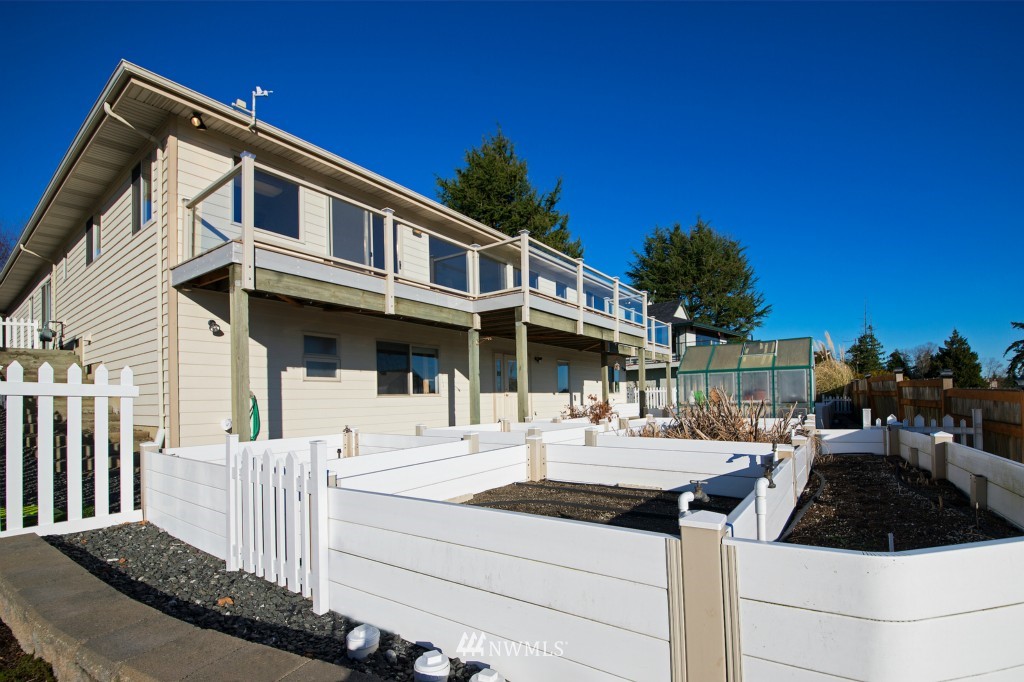 8248 Comox Road Blaine, WA 98230 - Photo 2 of 24 Gallery Image 2