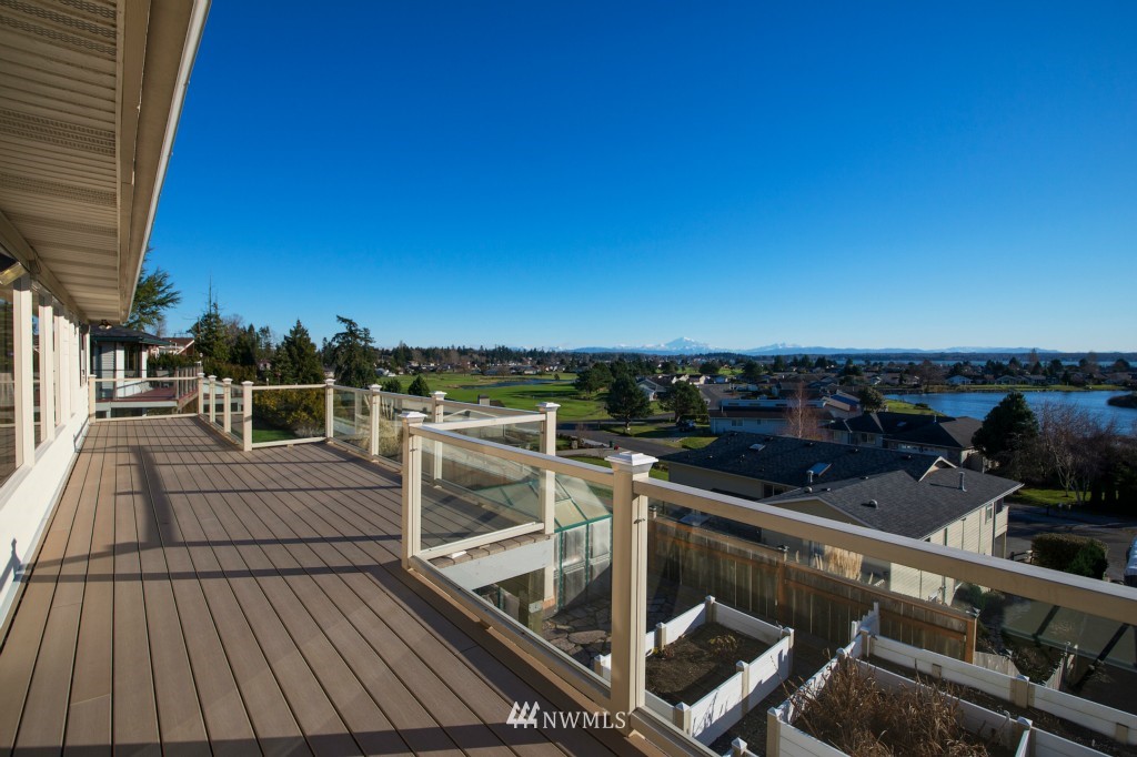 8248 Comox Road Blaine, WA 98230 - Photo 18 of 24 Gallery Image 18