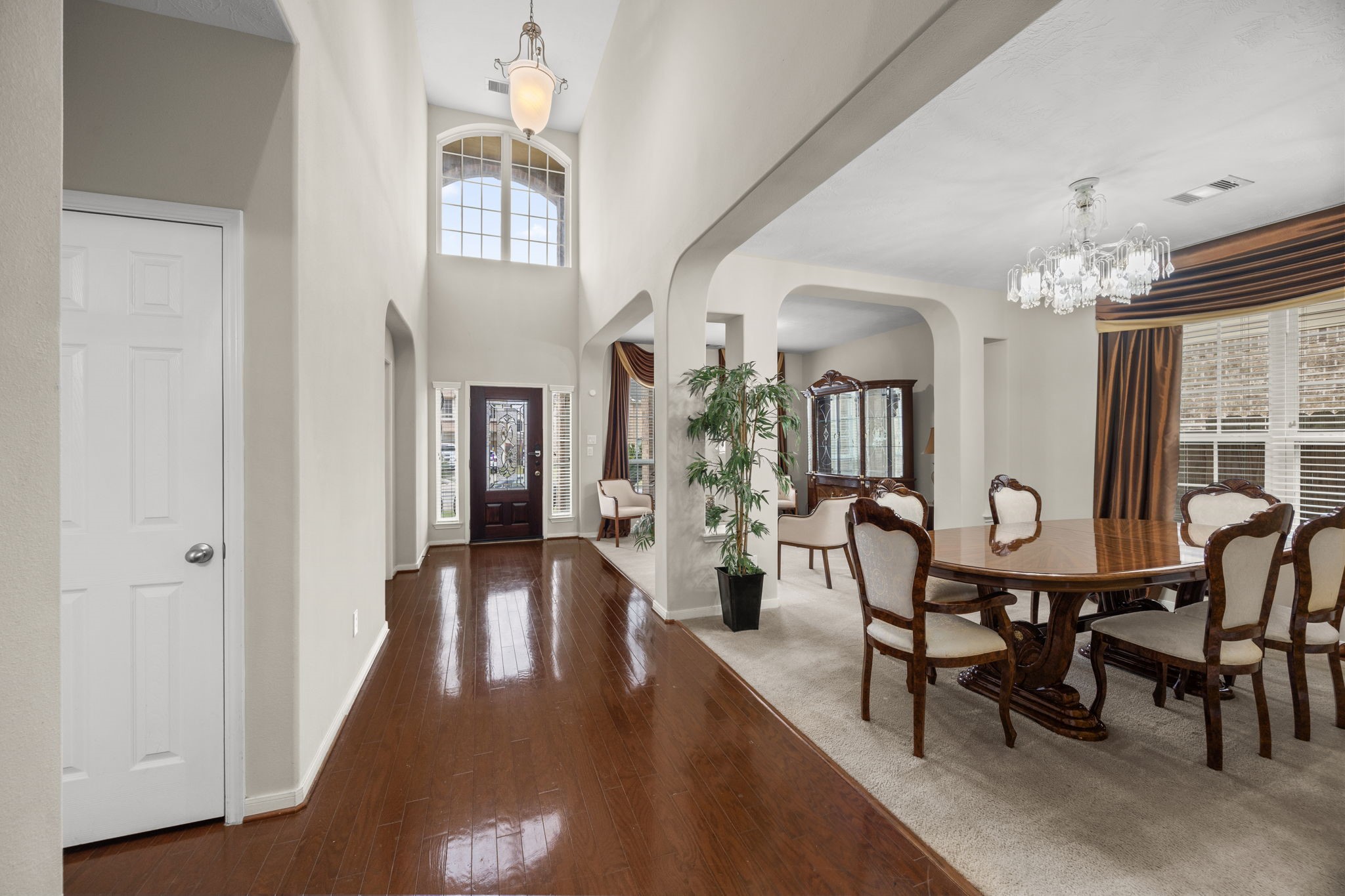 6719 Latchmore Lane Houston, TX 77049 - Photo 6 of 46