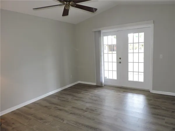 $2,200 | 671 Concha Drive, Sebastian, FL 32958