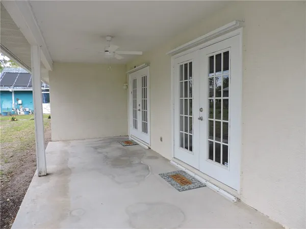 $2,200 | 671 Concha Drive, Sebastian, FL 32958