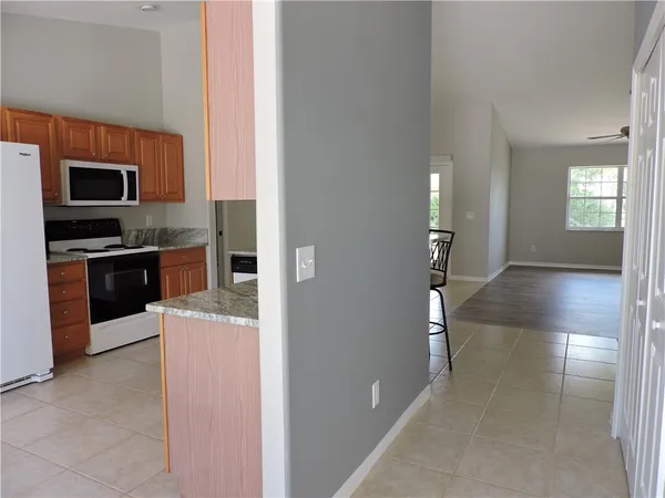 $2,200 | 671 Concha Drive, Sebastian, FL 32958