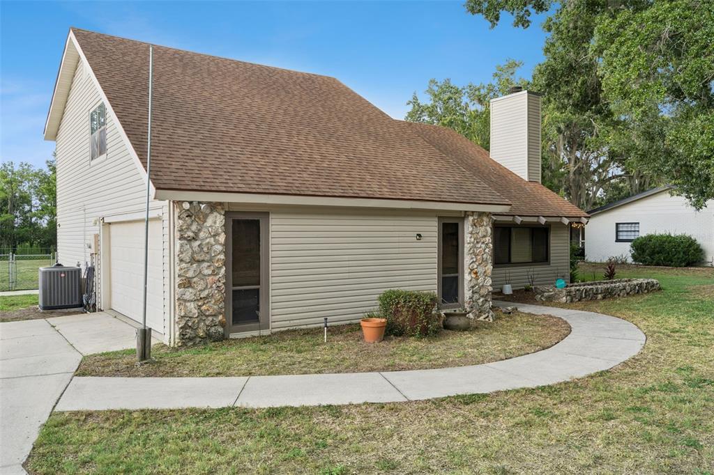 9916 Jackson Road Leesburg, FL 34788 - Photo 3 of 33