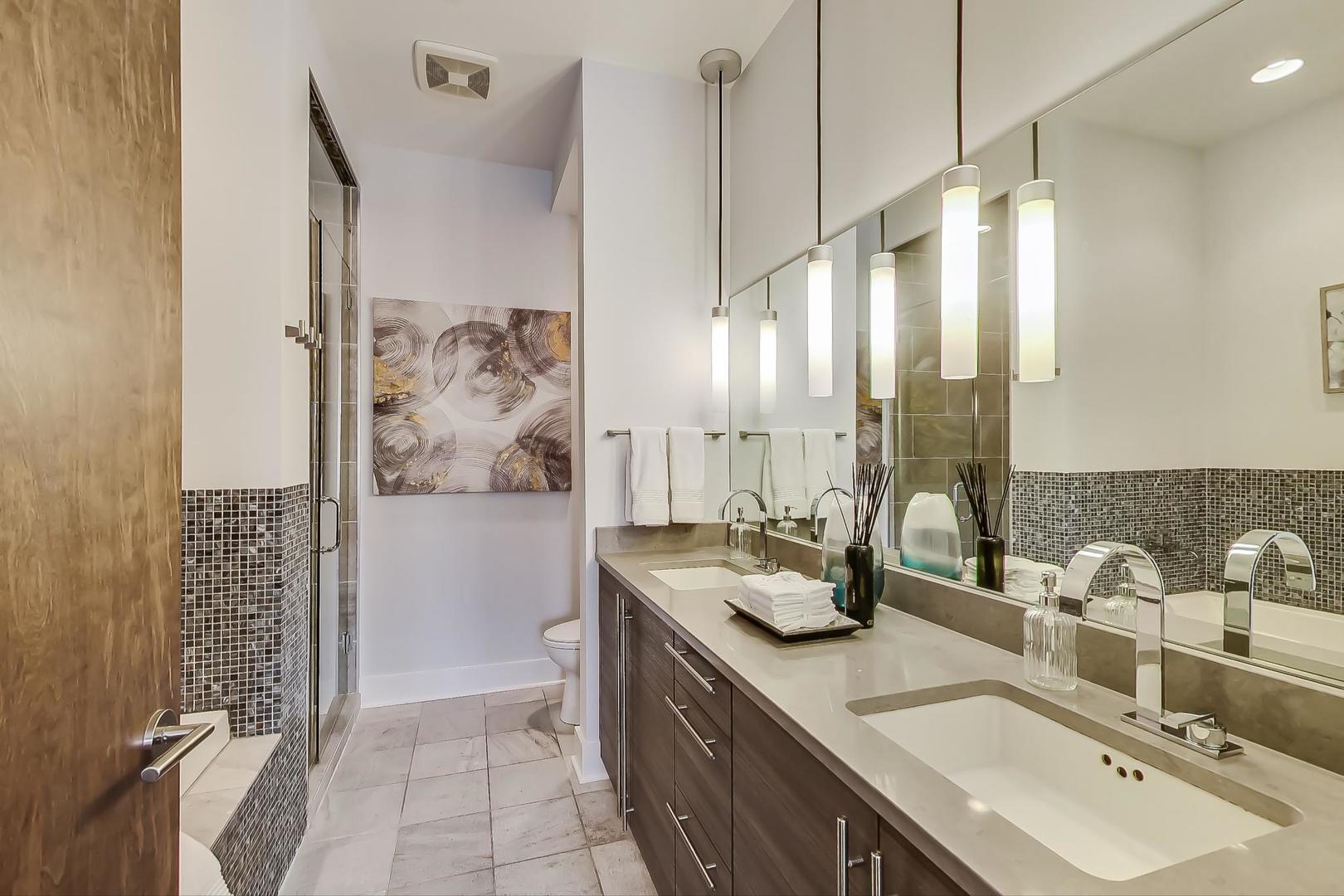 15 South Racine Avenue, Unit 4S Chicago, IL 60607 - Photo 15 of 24 Gallery Image 15