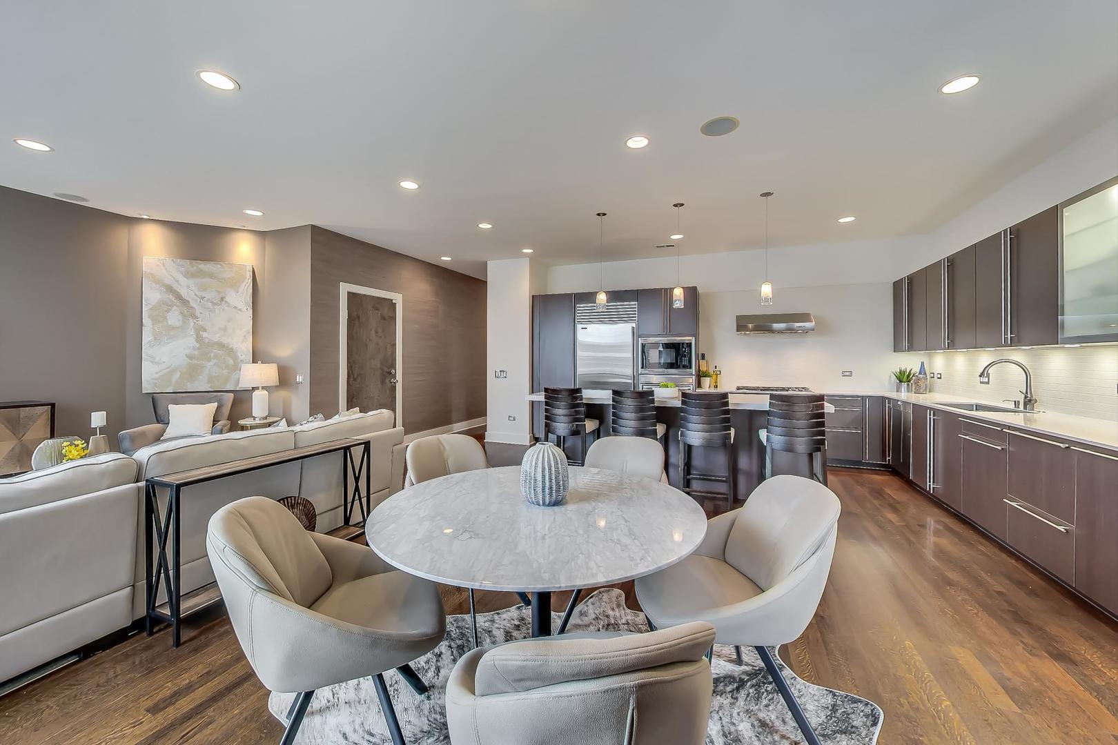 15 South Racine Avenue, Unit 4S Chicago, IL 60607 - Photo 6 of 24 Gallery Image 6