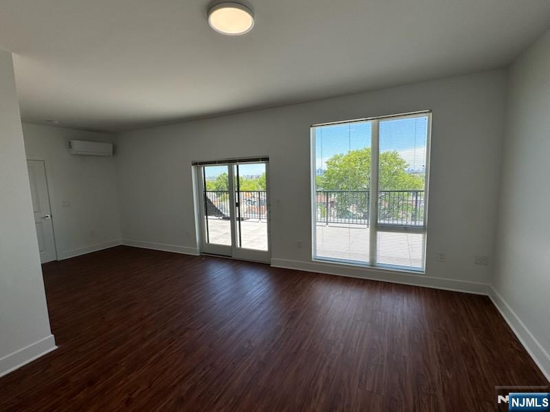 85 Ridge Road, Unit 504 North Arlington, NJ 07031 - Photo 15 of 26