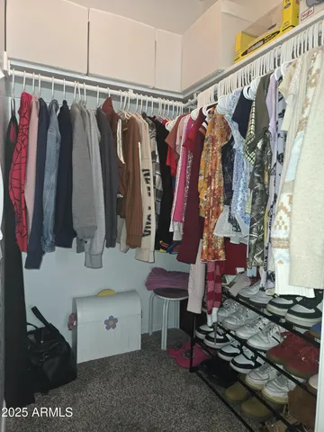 a view of workspace with washer and dryer