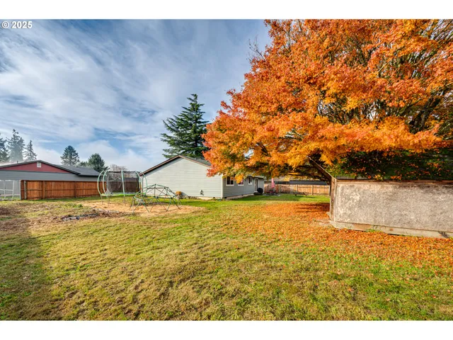 a view of an ocean view