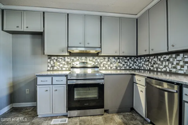 $229,900 | 100 Wanda Drive, Pikeville, NC 27863