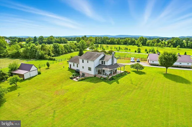 $1,195,000 | 115 Creekland Drive, East Berlin, PA 17316