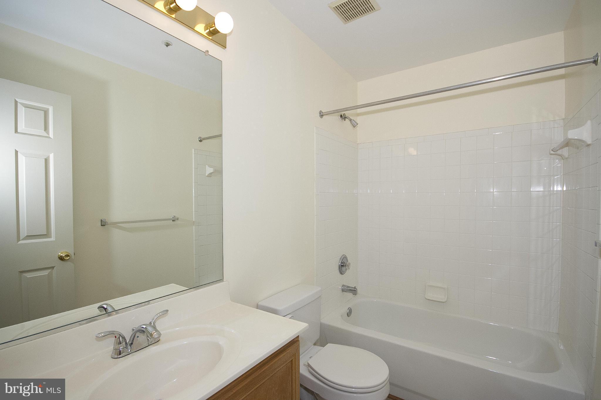 9804 Sherwood Farm Road Owings Mills, MD 21117 - Photo 23 of 29 Bath