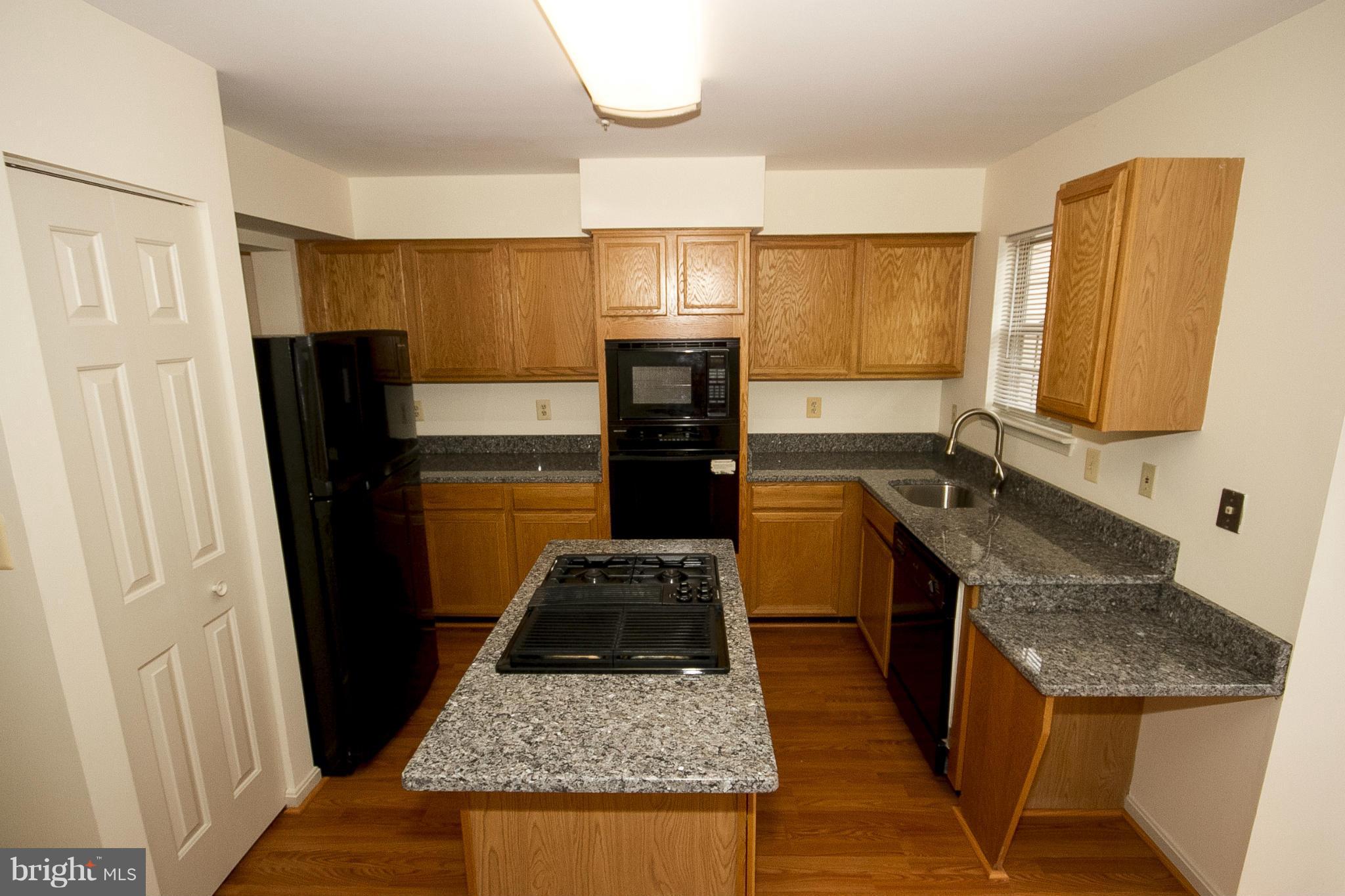 9804 Sherwood Farm Road Owings Mills, MD 21117 - Photo 8 of 29 Kitchen