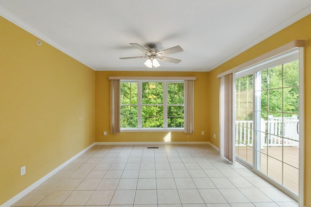 55 Riley Road, Unit 55 Lunenburg, MA 01462 - Photo 21 of 42