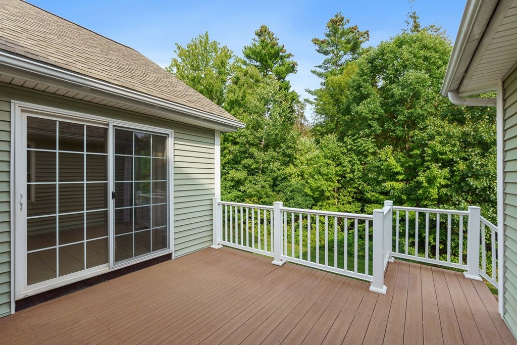55 Riley Road, Unit 55 Lunenburg, MA 01462 - Photo 25 of 42
