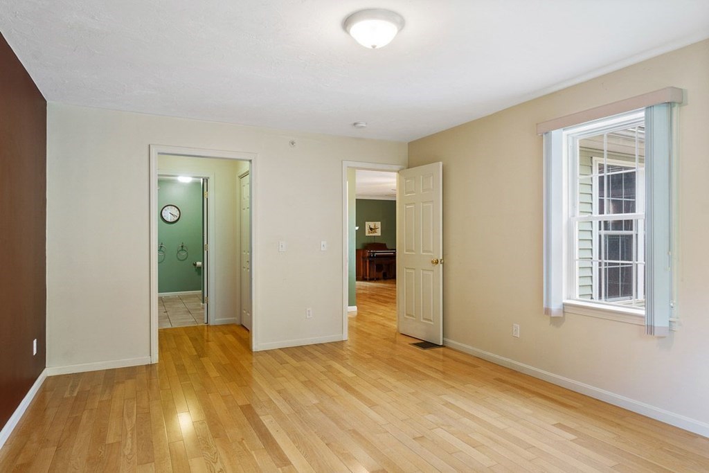 55 Riley Road, Unit 55 Lunenburg, MA 01462 - Photo 28 of 42