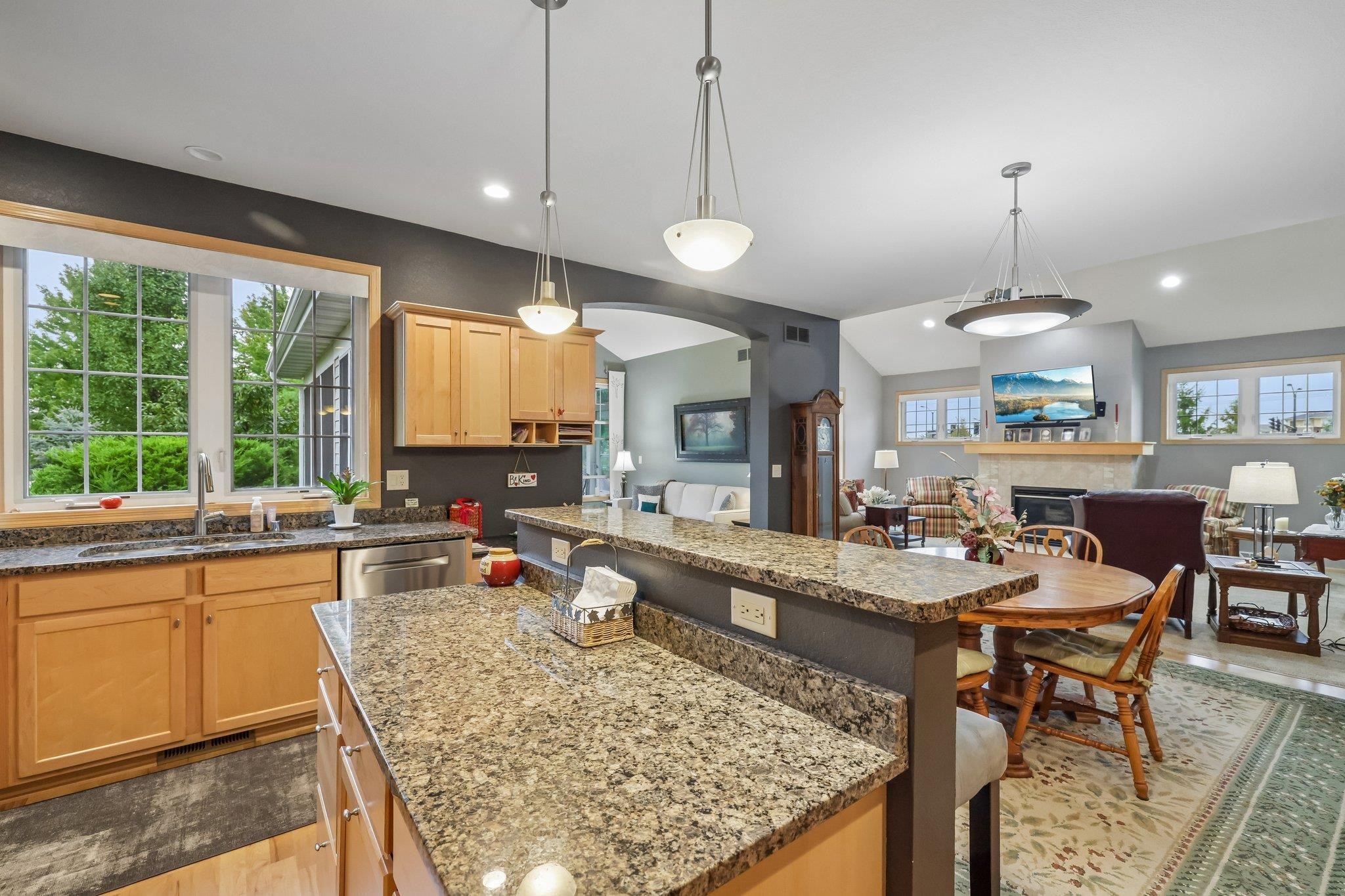 419 Bella Way Sun Prairie, WI 53590 - Photo 12 of 43 Gallery Image 12