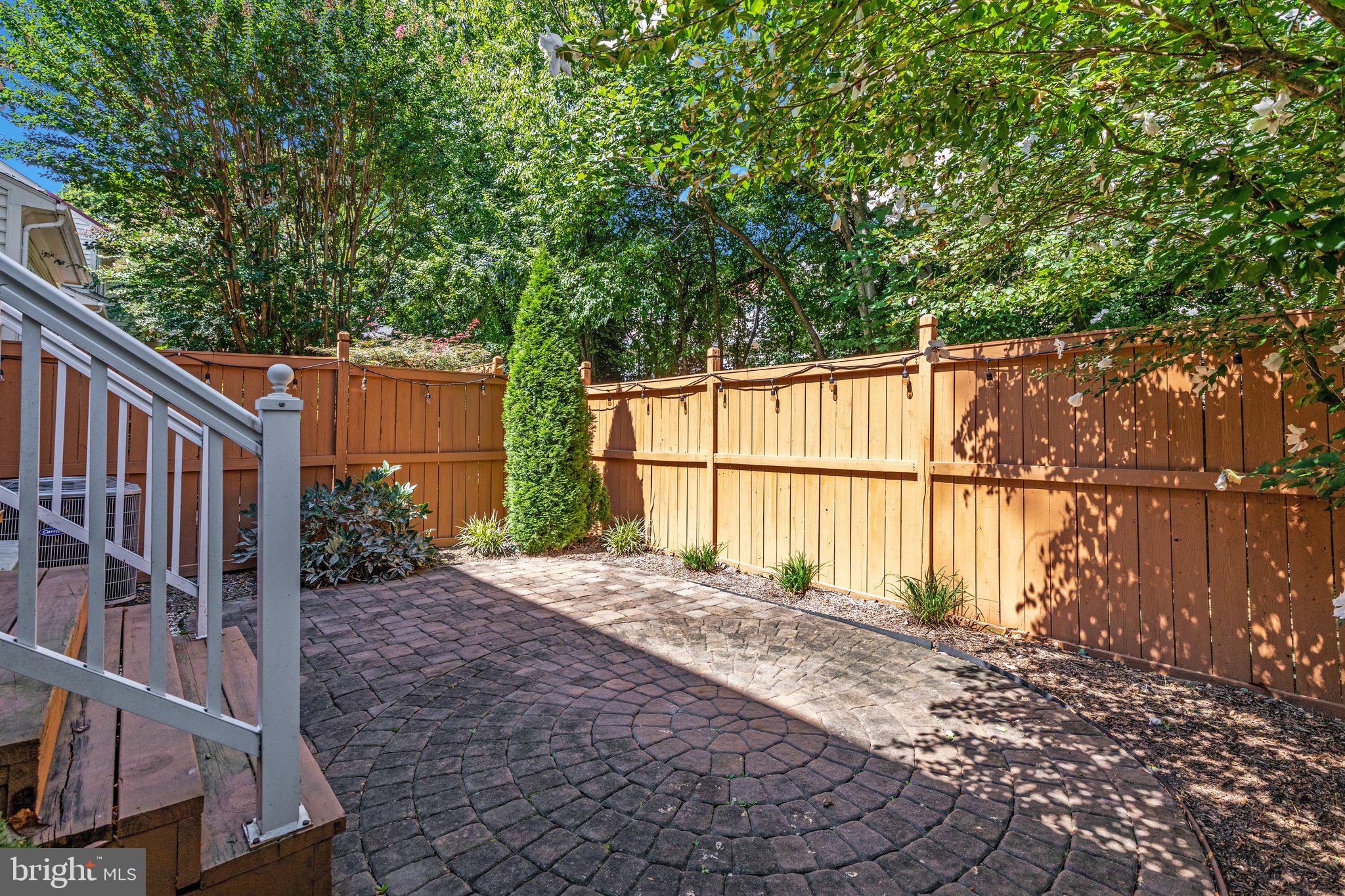 1276 Vintage Place Reston, VA 20194 - Photo 14 of 41