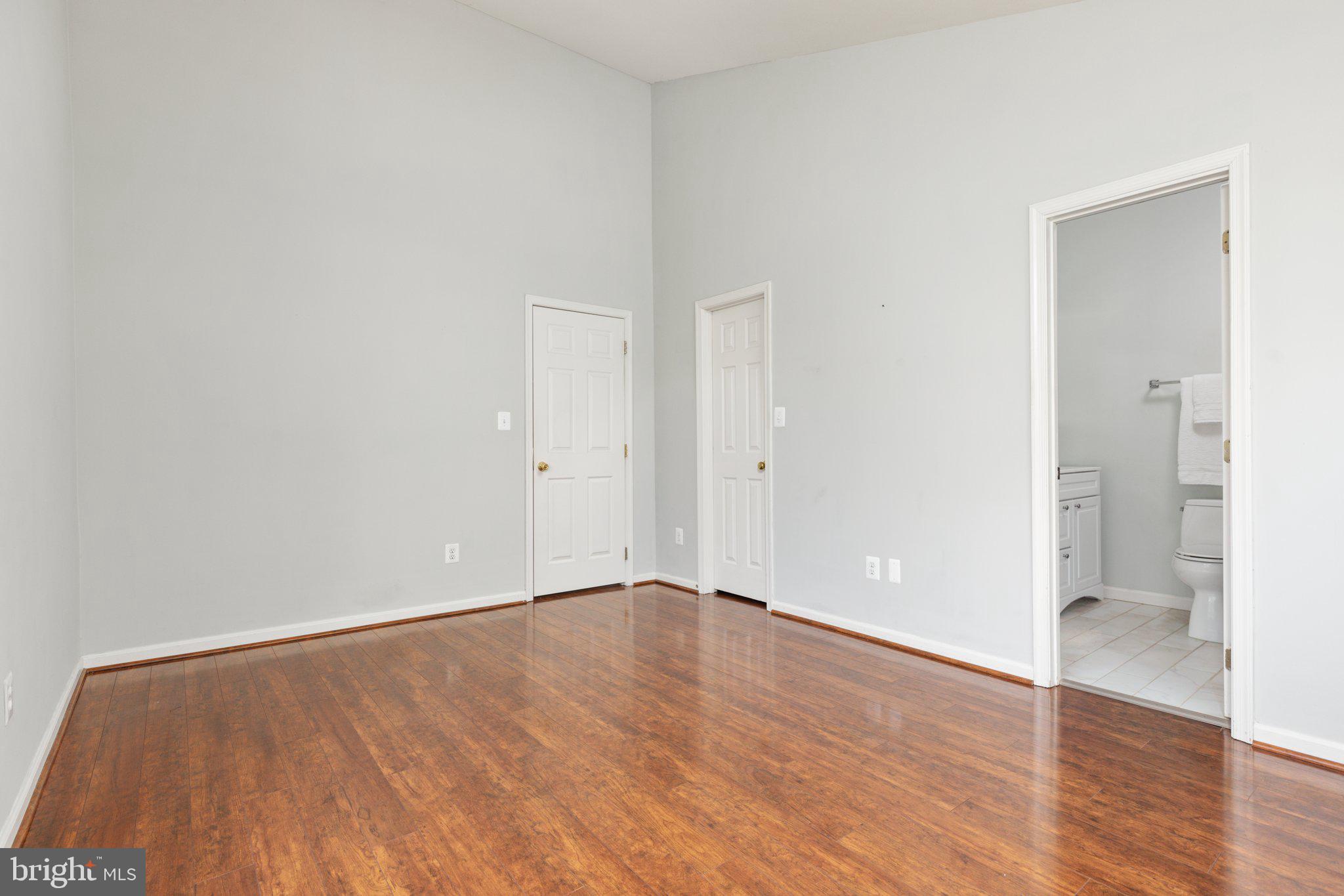 1276 Vintage Place Reston, VA 20194 - Photo 20 of 41