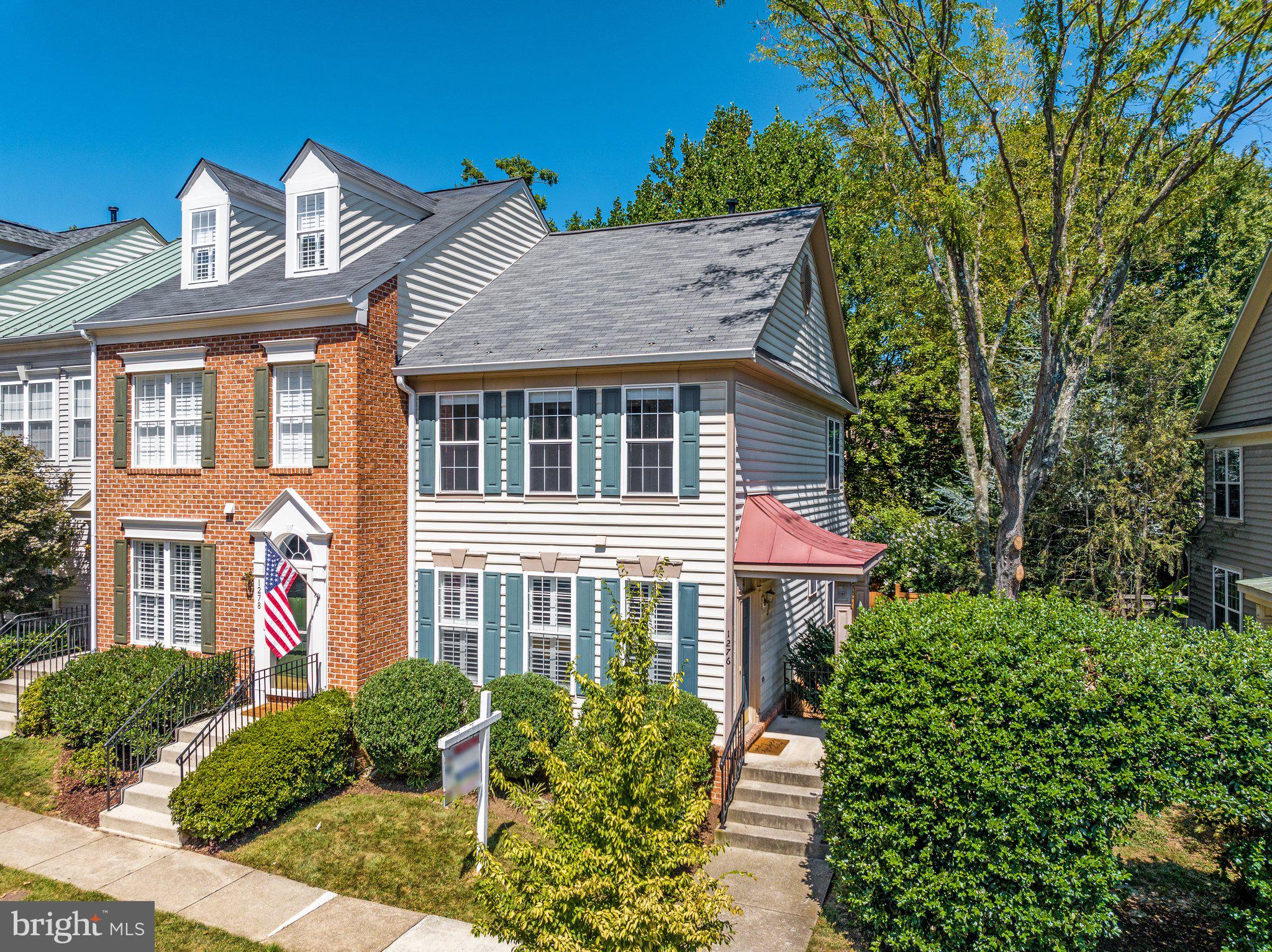 1276 Vintage Place Reston, VA 20194 - Photo 2 of 41