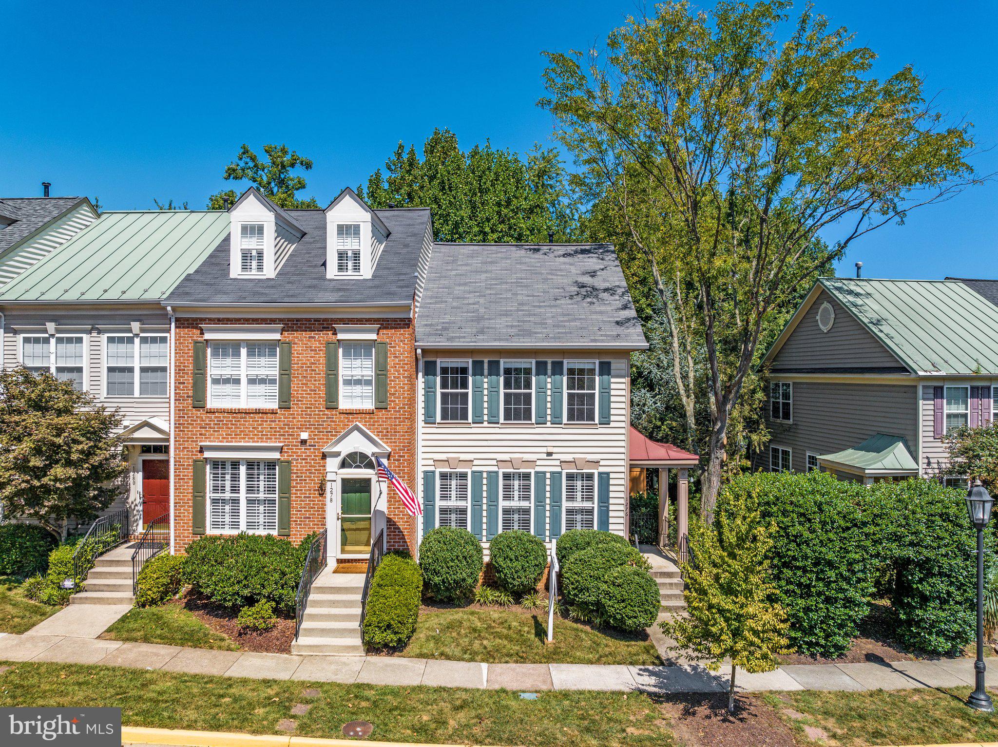 1276 Vintage Place Reston, VA 20194 - Photo 31 of 41