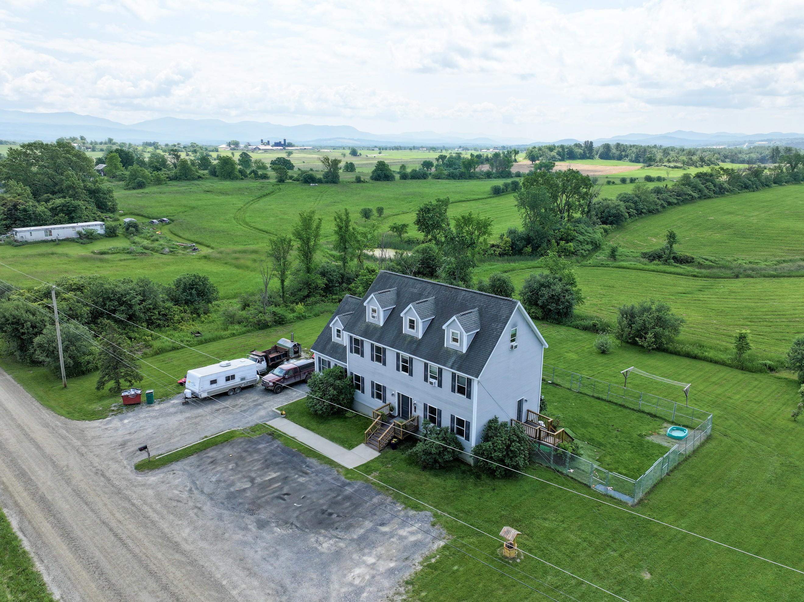 163 Stickney Road Whiting, VT 05778 - Photo 5 of 43