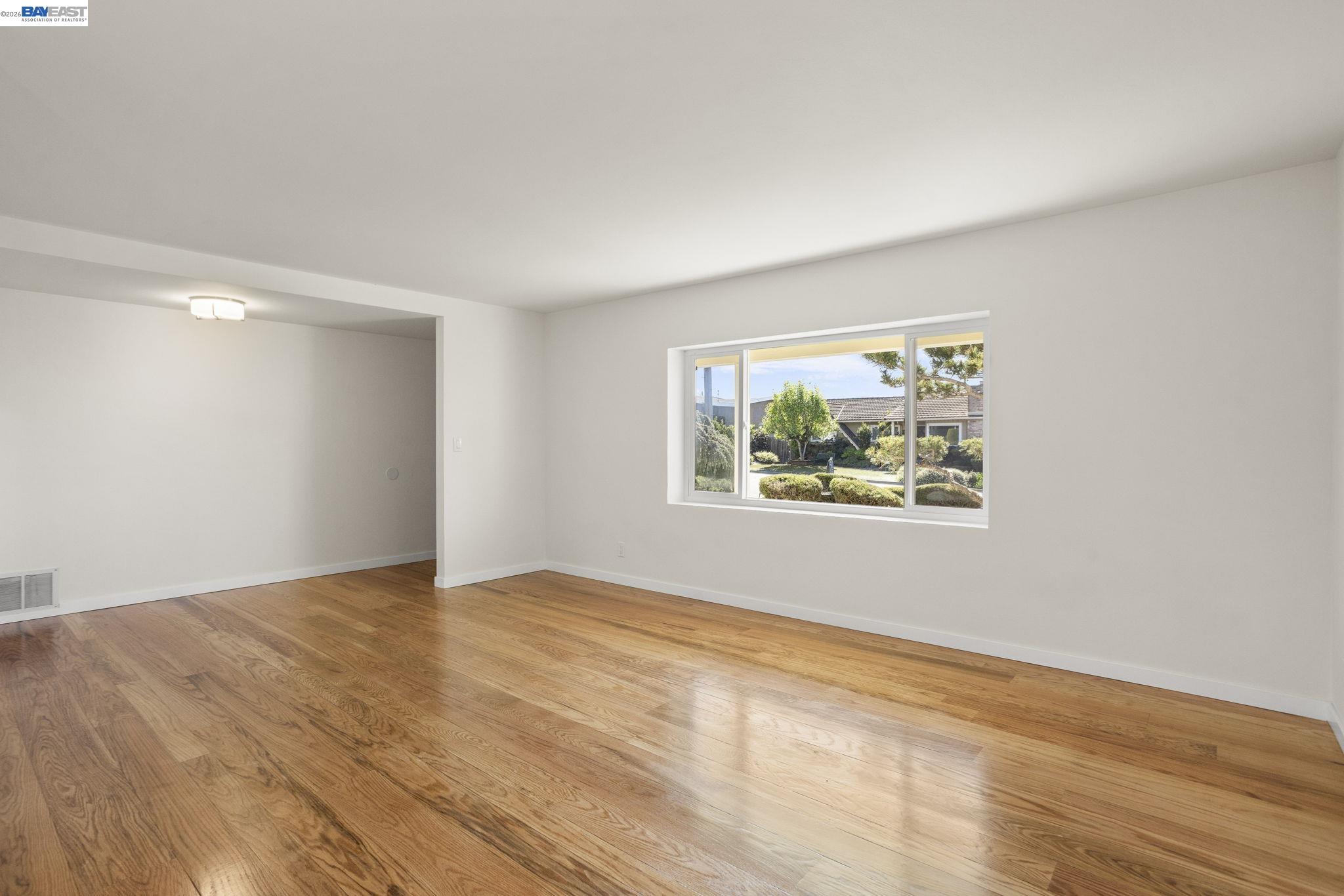 2526 Oakes Drive Hayward, CA 94542 - Photo 11 of 45