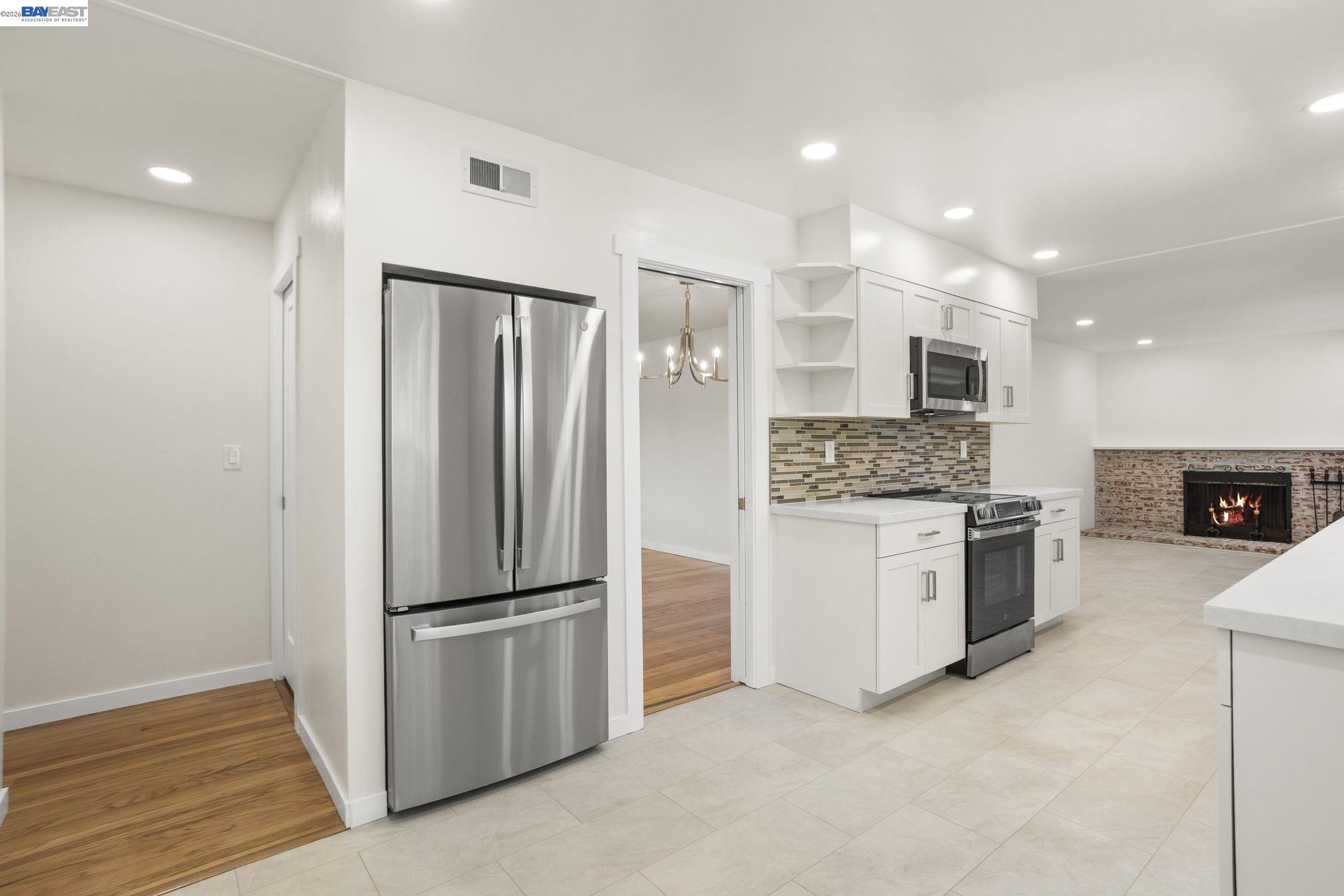 2526 Oakes Drive Hayward, CA 94542 - Photo 15 of 45