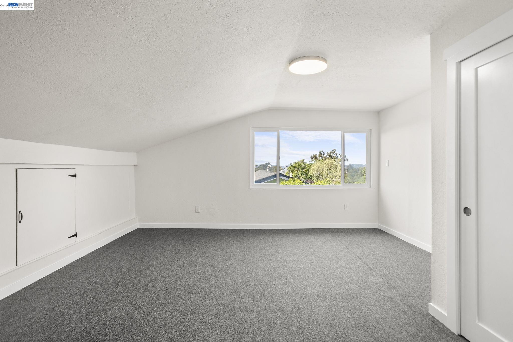 2526 Oakes Drive Hayward, CA 94542 - Photo 28 of 45