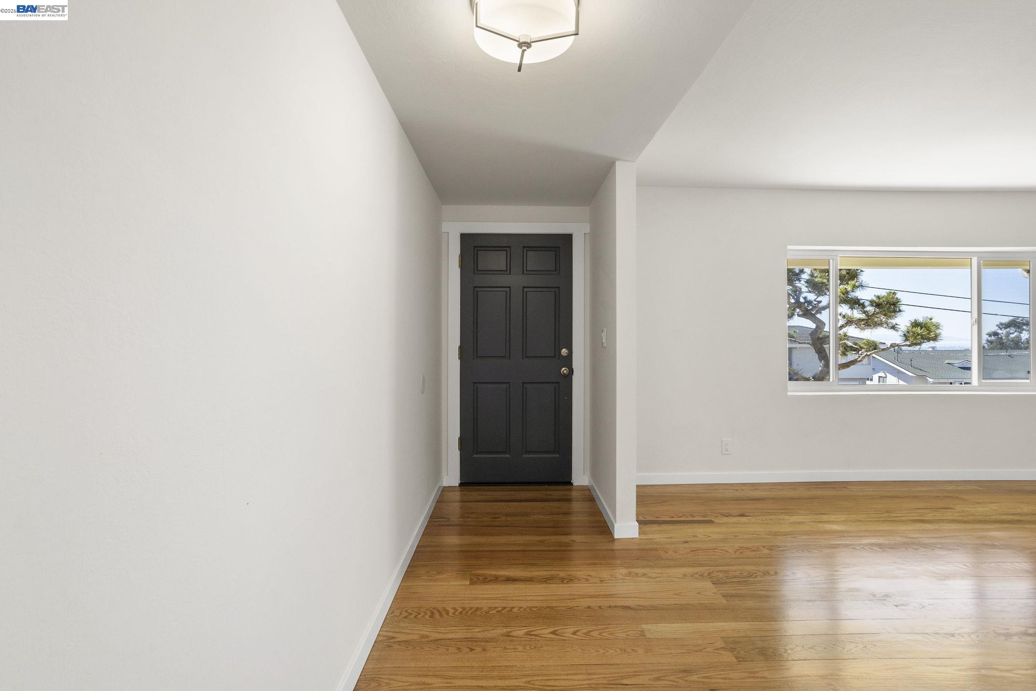 2526 Oakes Drive Hayward, CA 94542 - Photo 7 of 45