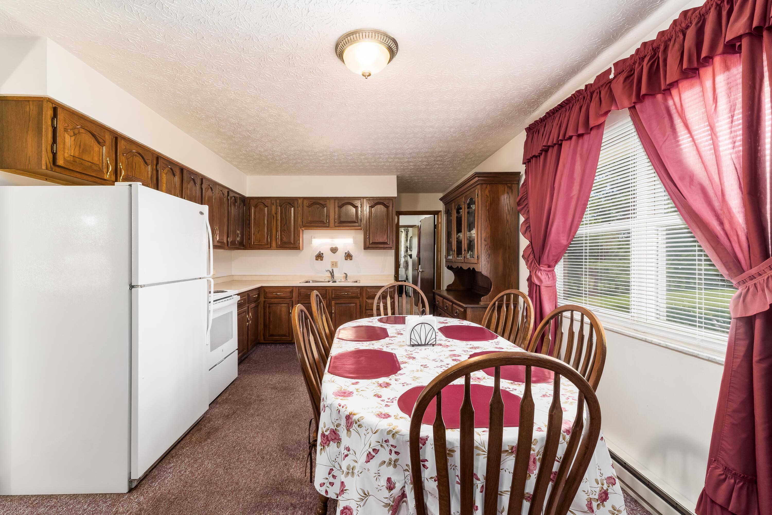 5281 Spring Valley Road London, OH 43140 - Photo 19 of 41 S_-_5281_Spring_Valley_Rd_-_062