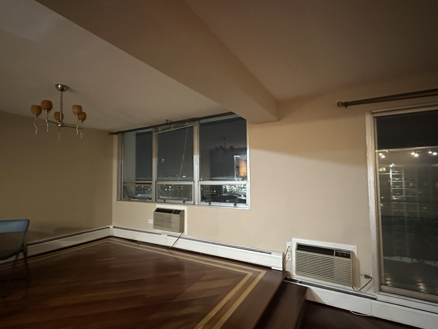 8809 West Golf Road, Unit 11F Niles, IL 60714 - Photo 3 of 15