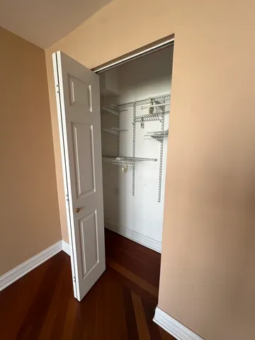 $195,000 | 8809 West Golf Road, Unit 11F, Niles, IL 60714