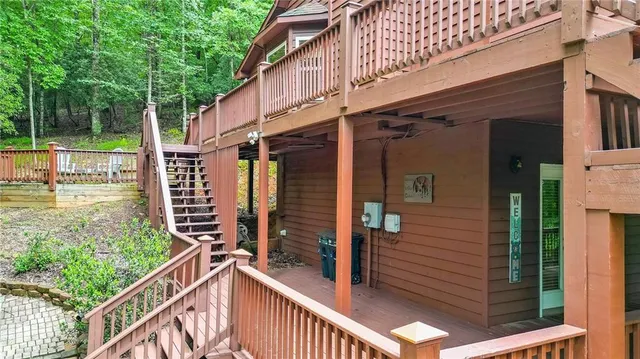 $489,900 | 1122 Beaver Lake Drive, Ellijay, GA 30540