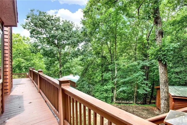 $489,900 | 1122 Beaver Lake Drive, Ellijay, GA 30540