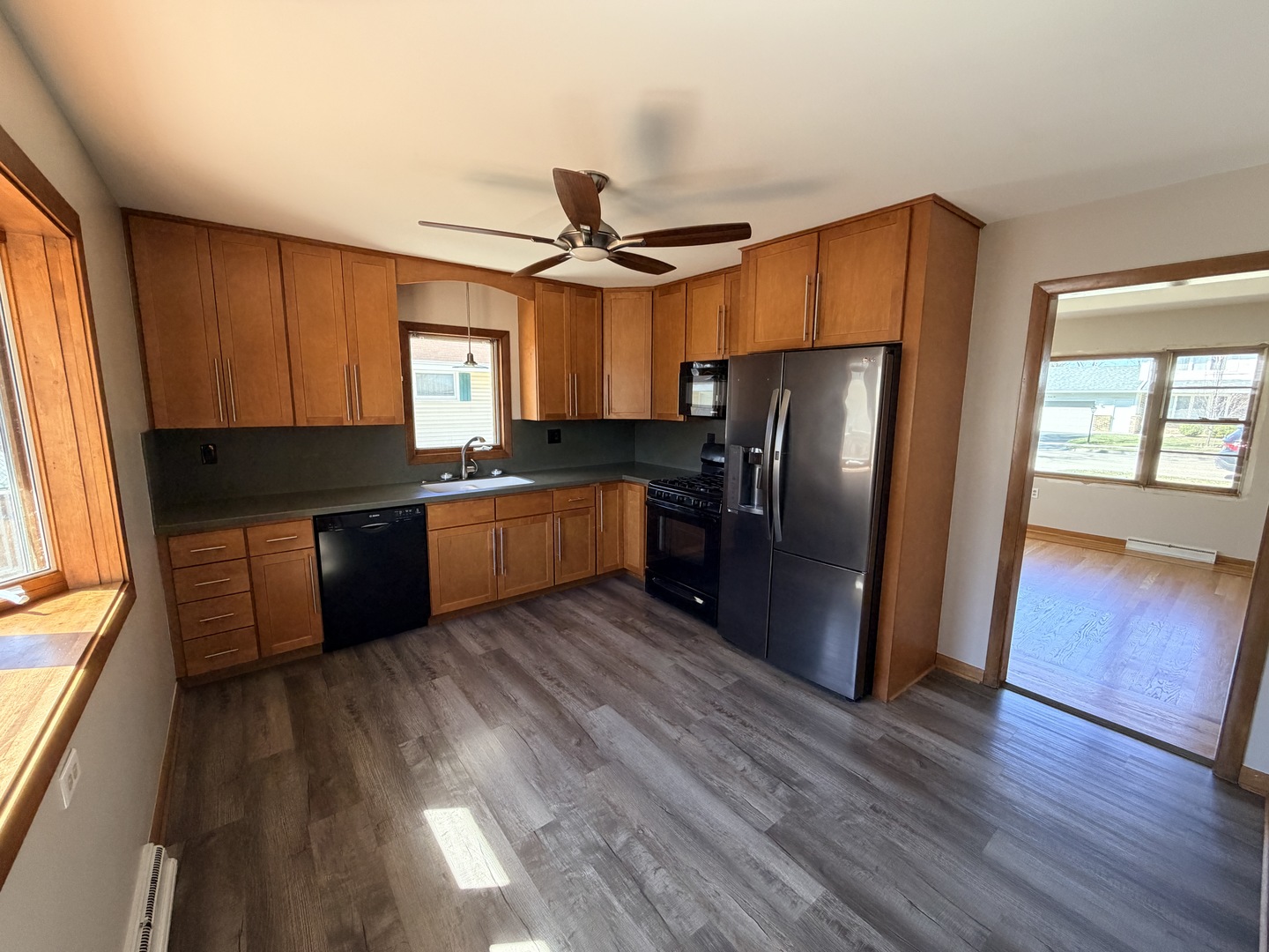 223 Highland Road Grayslake, IL 60030 - Photo 3 of 19