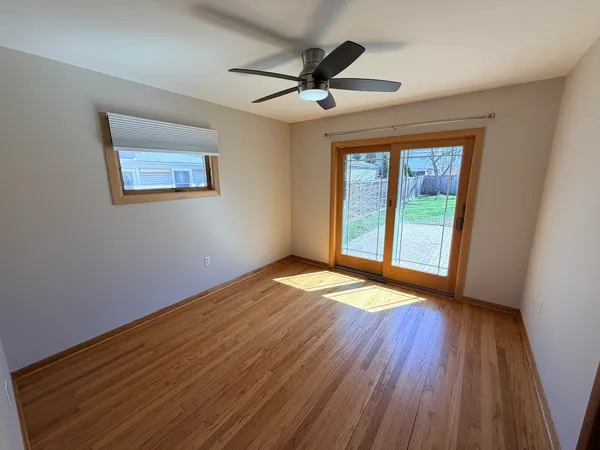 $2,500 | 223 Highland Road, Grayslake, IL 60030