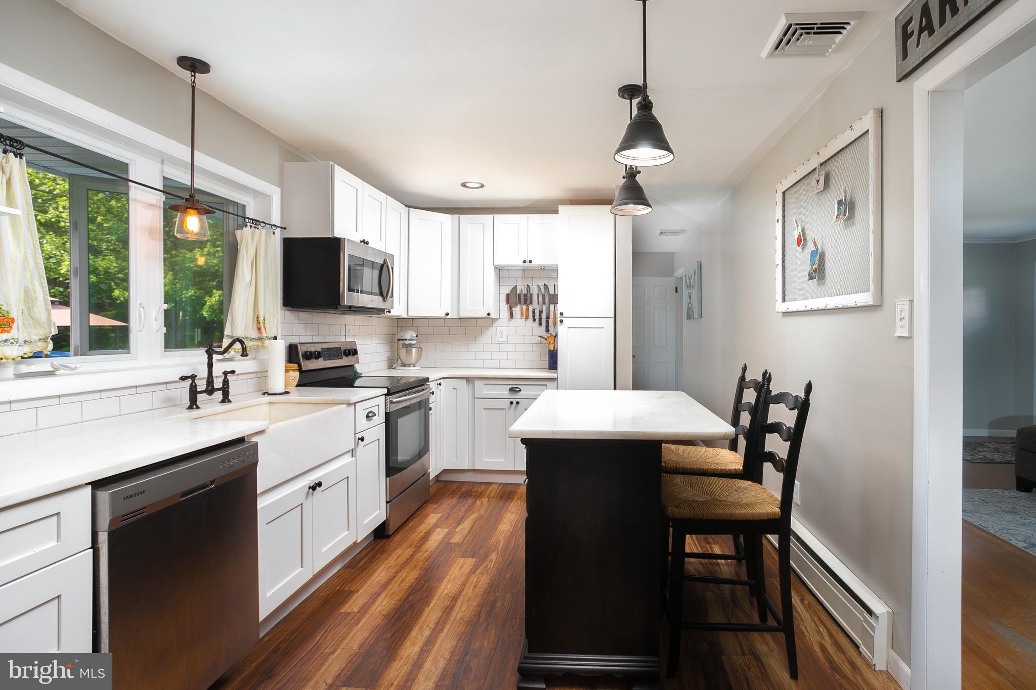 174 Larrison Road Wrightstown, NJ 08562 - Photo 8 of 25