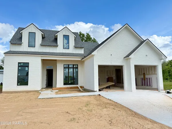 $496,900 | 205 Cliffside Drive, Youngsville, LA 70592