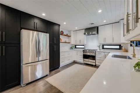 $729,000 | 1703 Fawn Drive, Austin, TX 78741