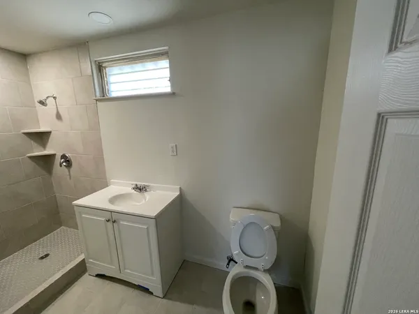 $1,550 | 5547 Stonybrook Drive, San Antonio, TX 78242