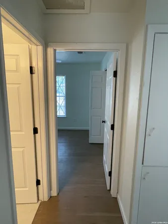 $1,550 | 5547 Stonybrook Drive, San Antonio, TX 78242